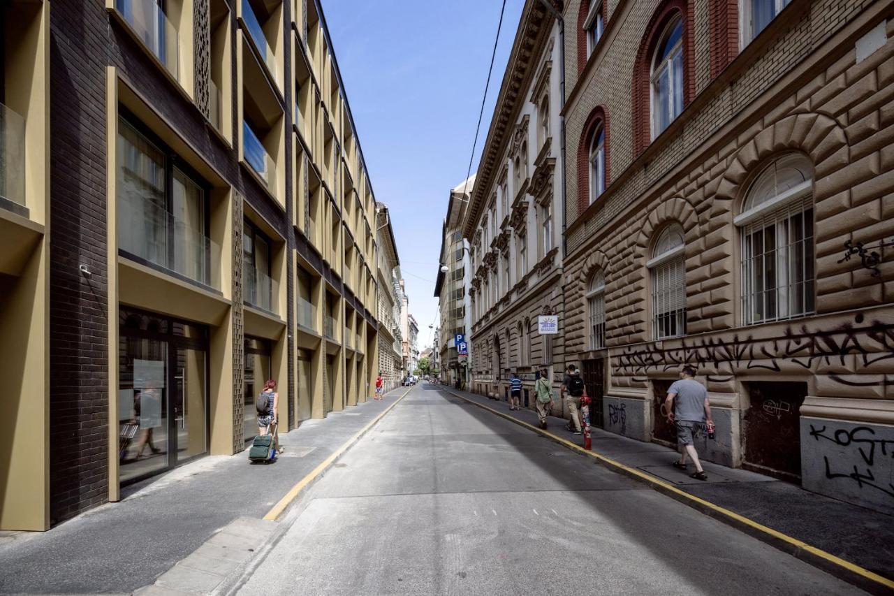Walnut Tree Apartment Budapeste Exterior foto