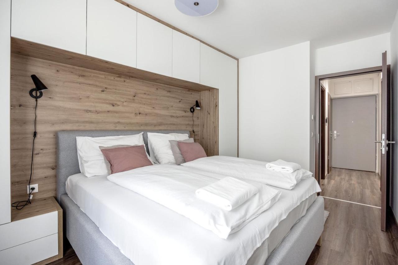 Walnut Tree Apartment Budapeste Exterior foto