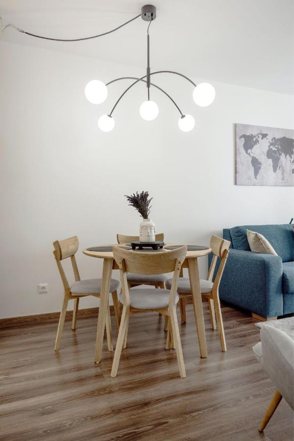 Walnut Tree Apartment Budapeste Exterior foto